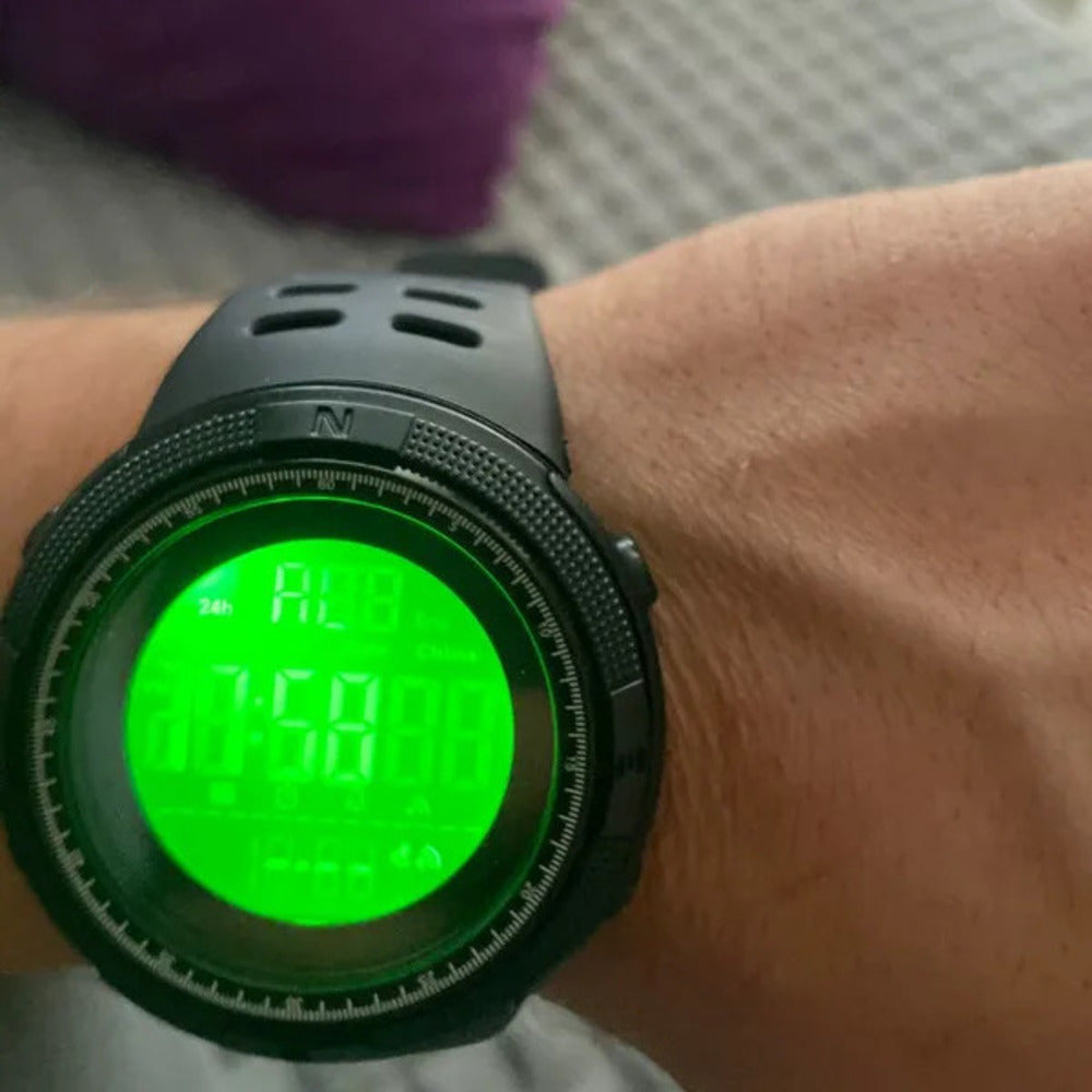 Reloj Deportivo Digital Masculino Skmei 1251 con Cronómetro, Cuenta Regresiva, Doble Horario y Alta Resistencia a Impactos